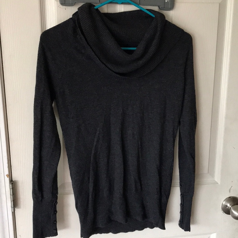 Mossimo cowl neck shirt gray. Size medium